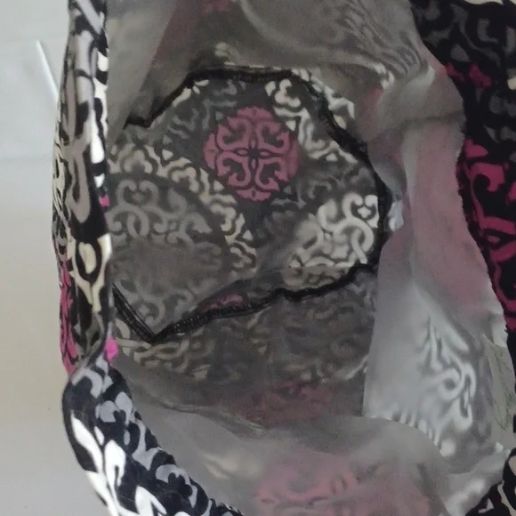Vera Bradley Canterberry Magenta Lined Ditty Bag / Duffel Bag - Picture 8 of 12